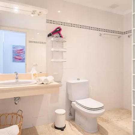 Golf Y Mar A 公寓式酒店 4*