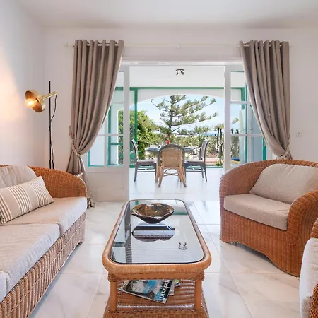 Lägenhetshotell Golf Y Mar A Costa Teguise